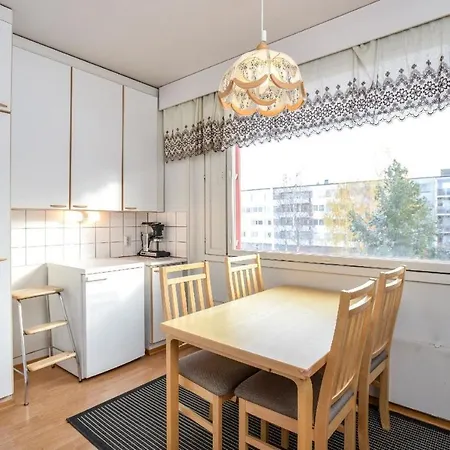 Guest house Nipu -beside Center, Bus And Train Station Oulu
