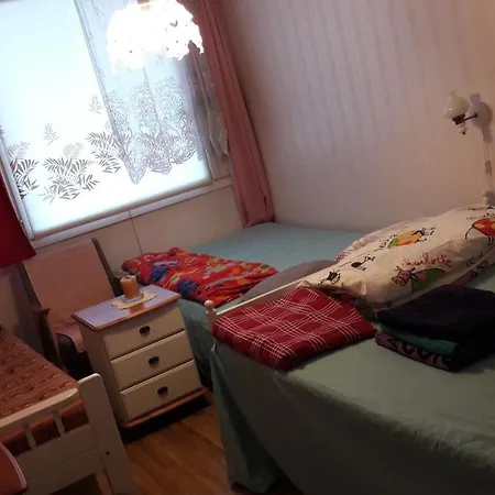 Guest house Nipu -beside Center, Bus And Train Station Oulu